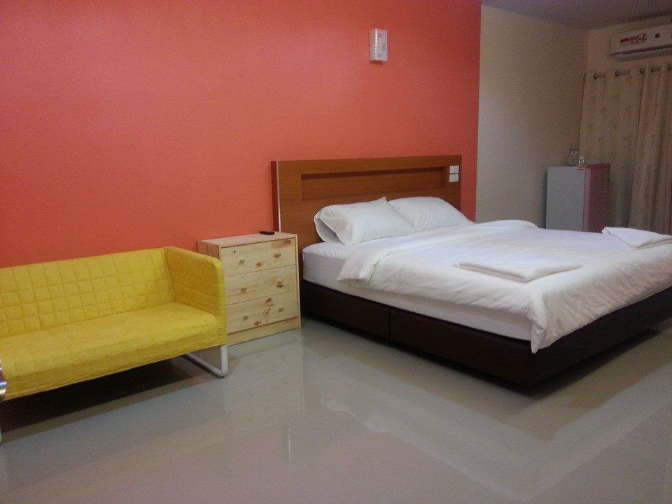 Lemon Home Kanchanaburi Bagian luar foto